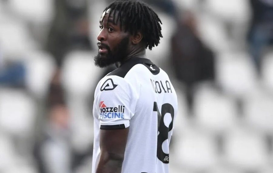 M'Bala Nzola