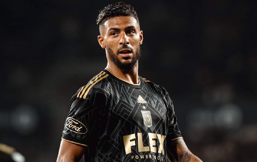 Denis Bouanga