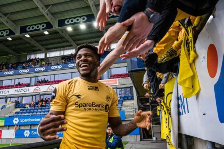 Faris Moumbagna intéresse plusieurs clubs d’Europe Centrafriquefootball