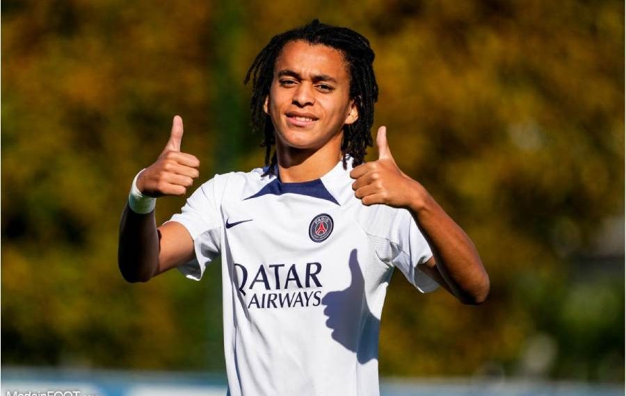 Senny Mayulu serait ciblé par le Borussia Dortmund Centrafriquefootball