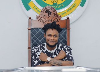 Jonathan Ikangalombo